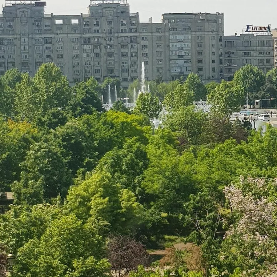 Ultracentral Bucharest Apartment