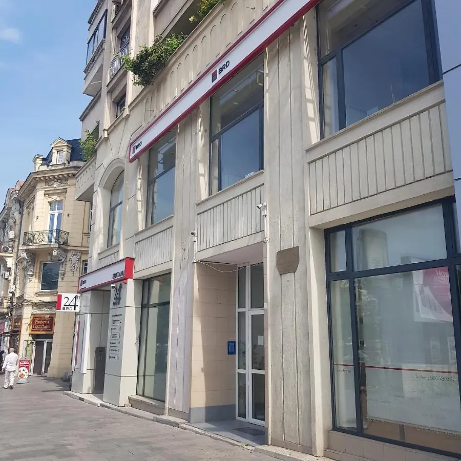 Ultracentral Bucharest Apartment