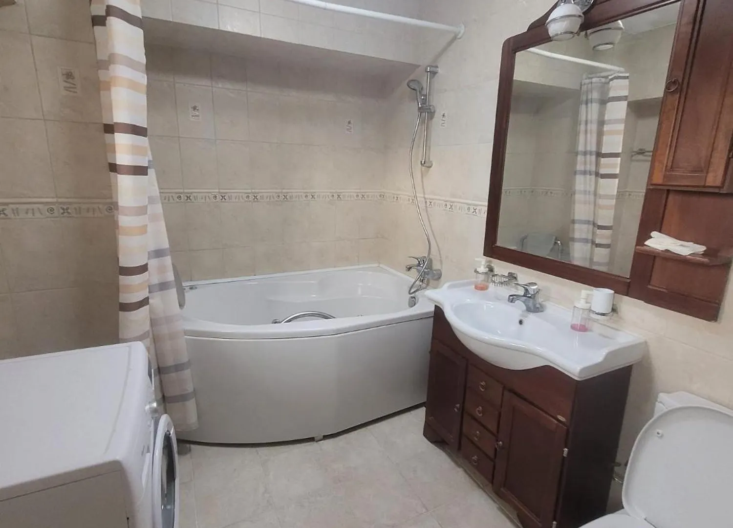Ultracentral Bucharest Apartment Romania